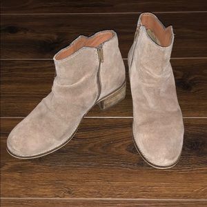 Tan Women’s Bootie